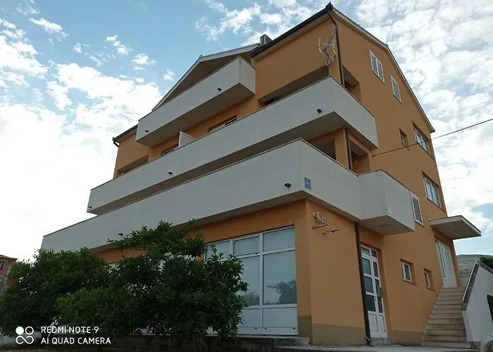 Apartmani Barisic
