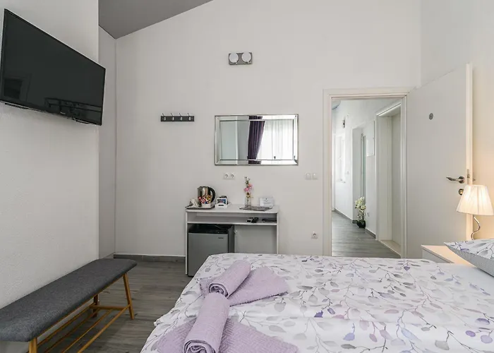 Rooms Anna
